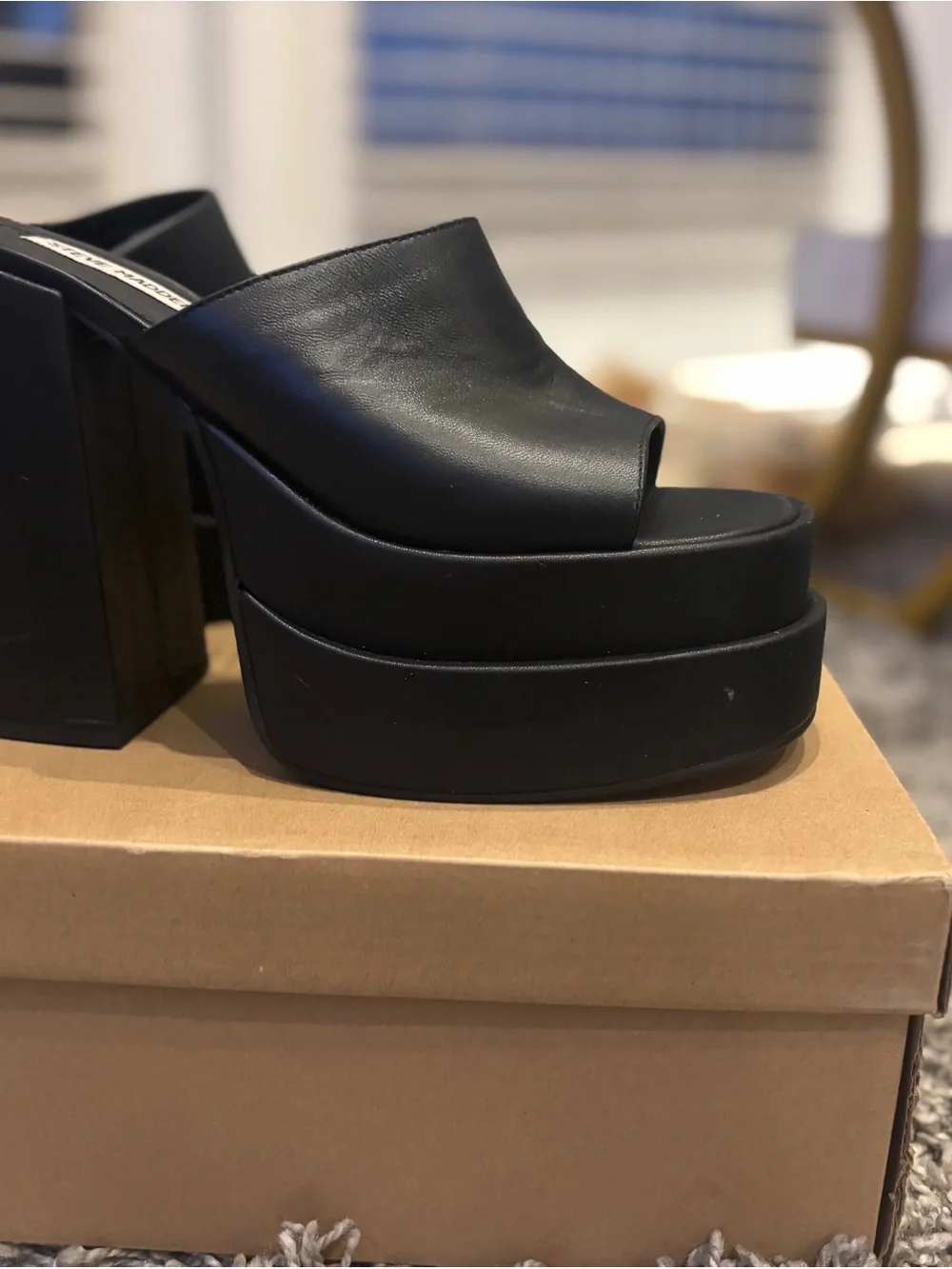 Steve Madden Black Leather Platform Mule Sandals